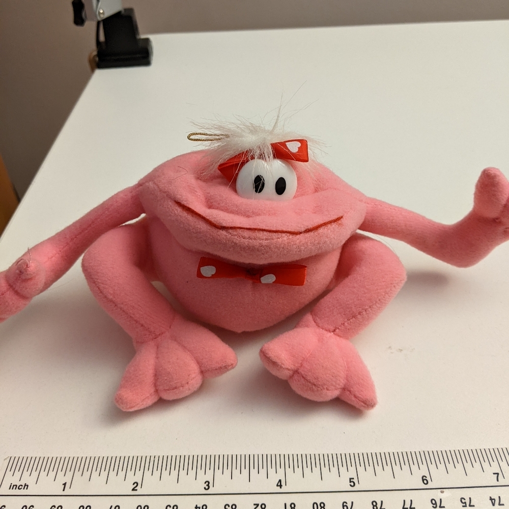 Vintage Fun World Cute Pink FROG 4" Plush Stuffed Animal Toy 1990's Valentine's
